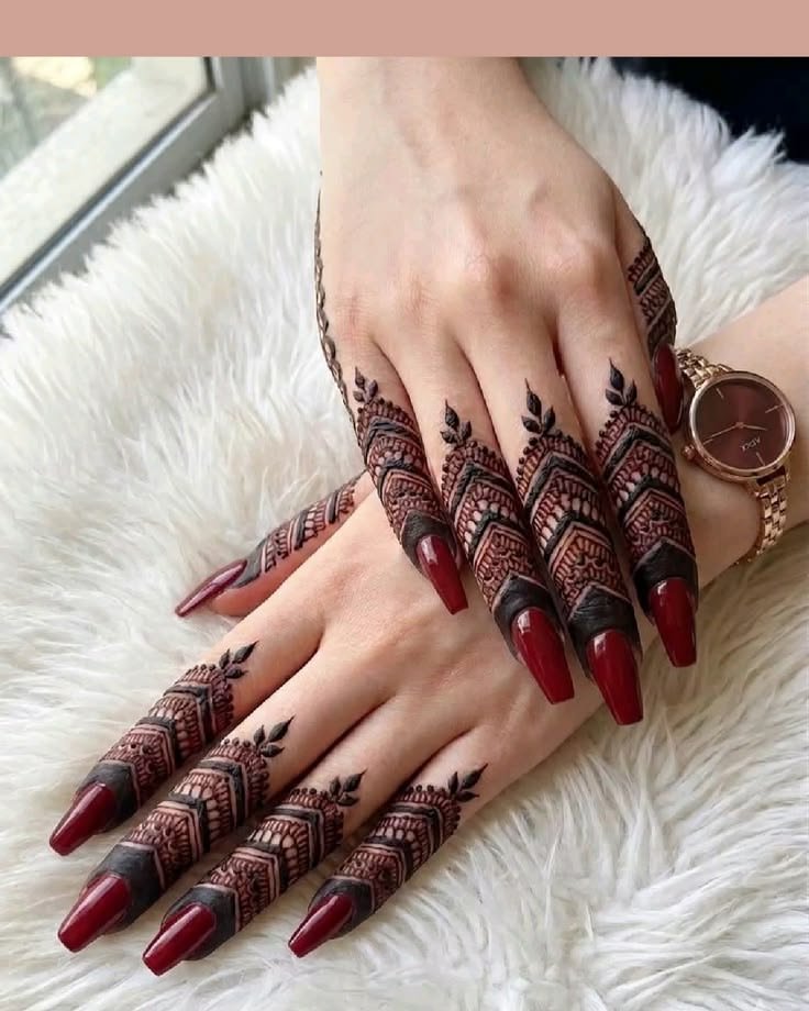 easy simple finger mehndi design