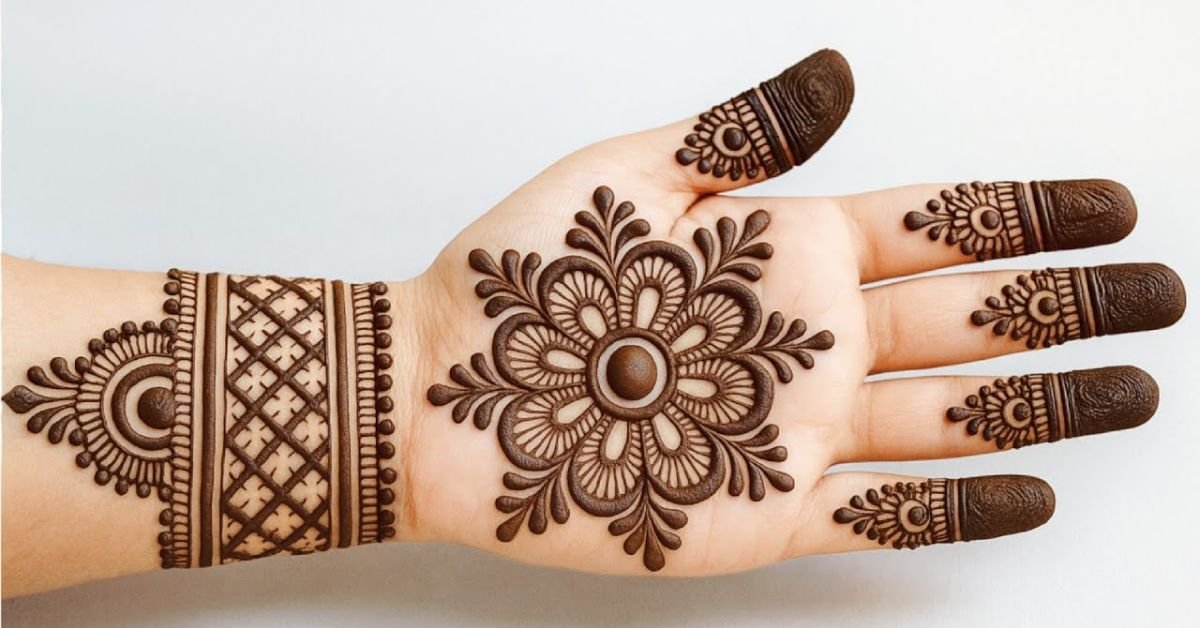 simple and cute mehndi design front hand