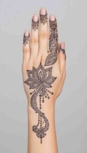 lotus mehndi design (49)