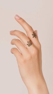 lotus mehndi design (58)