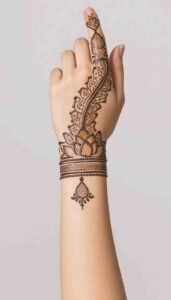 lotus mehndi design (72)
