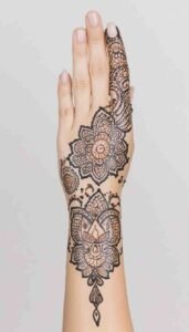 lotus mehndi design (76)
