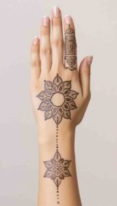 lotus mehndi design (89)