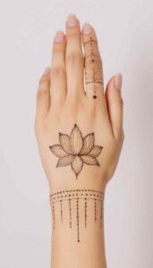 lotus mehndi design (95)